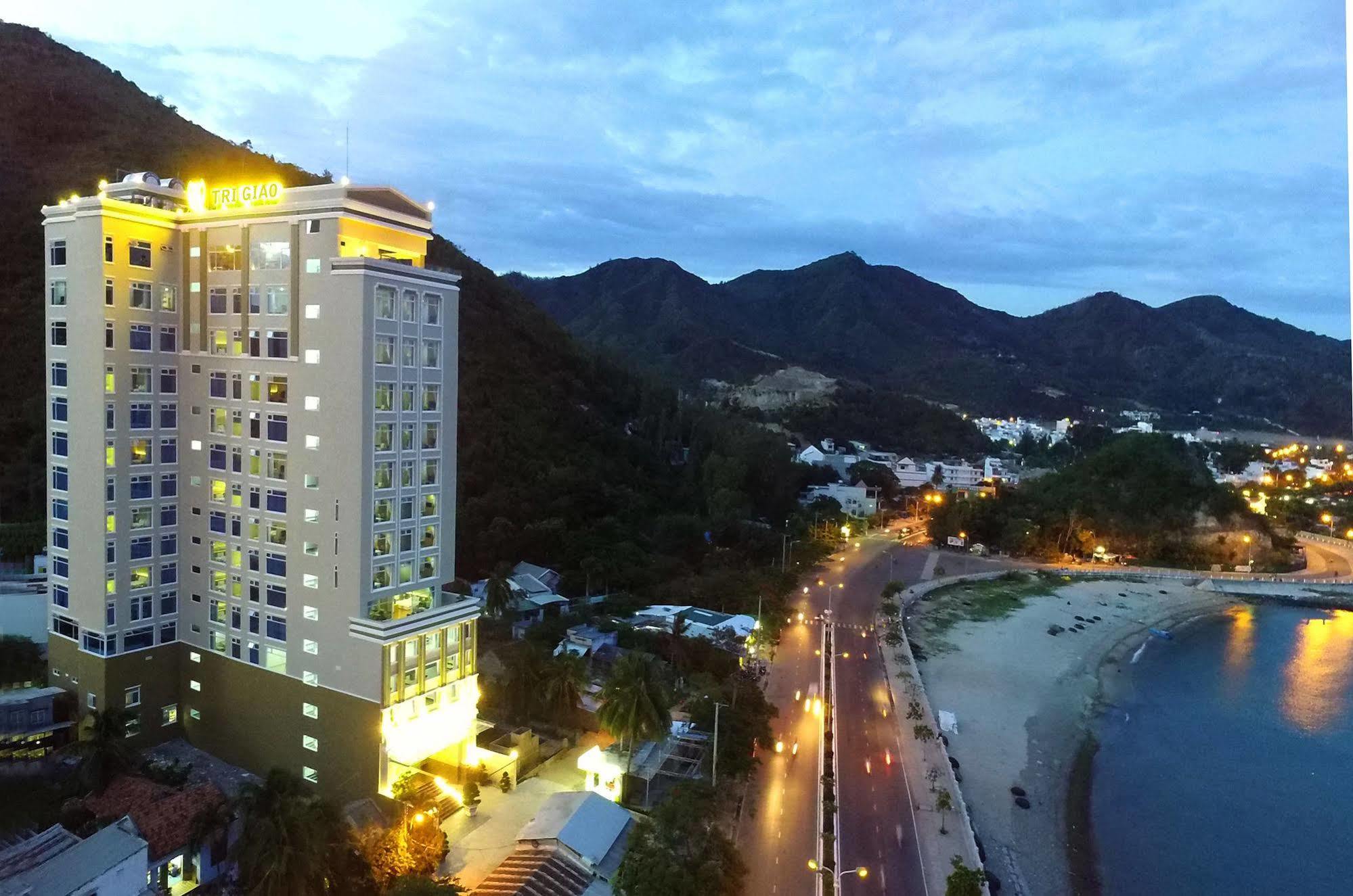 Tri Giao Hotel Nha Trang Bagian luar foto