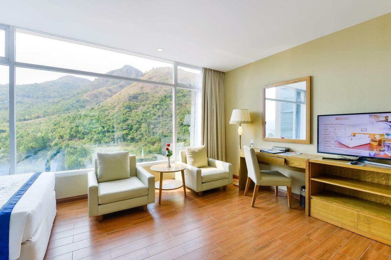 Tri Giao Hotel Nha Trang Bagian luar foto