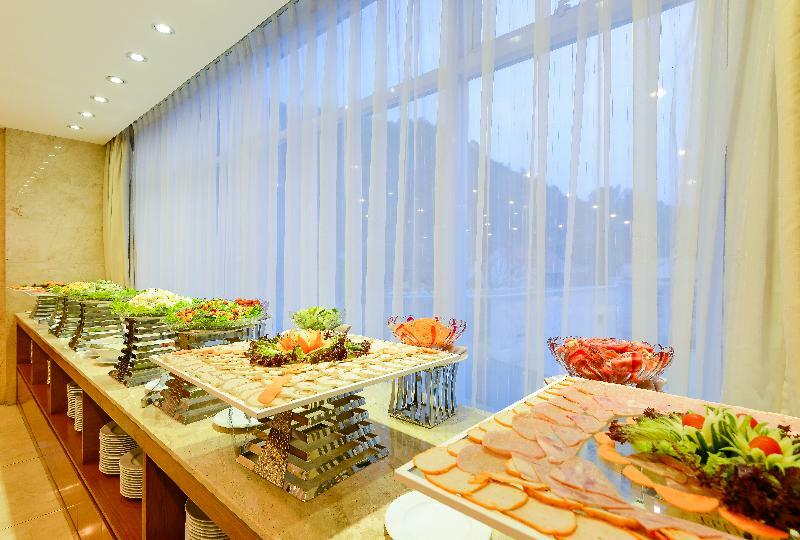 Tri Giao Hotel Nha Trang Bagian luar foto